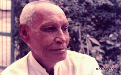 Acharya Tanarang at Home